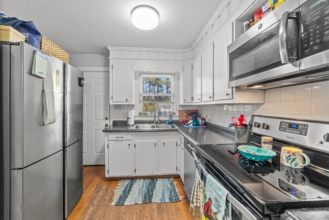 Building Photo - 1309 Willow St