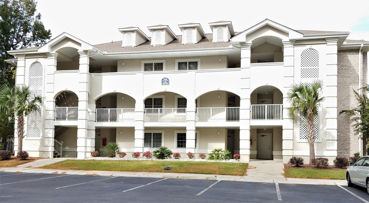 908 Resort Cir Unit 303, Sunset Beach, NC 28468 Condo for Rent in Sunset Beach, NC