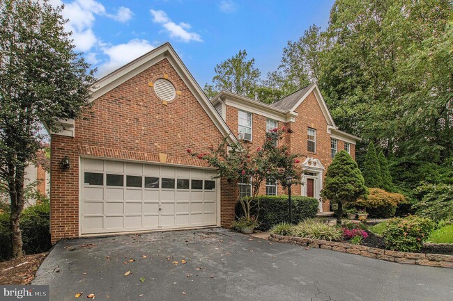 Foto del edificio - 1379 Dominion Ridge Ln