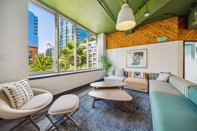 Building Photo - 388 Beale St