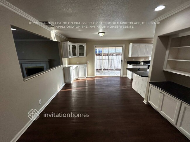 Foto del edificio - 7051 Idyllwild Ln