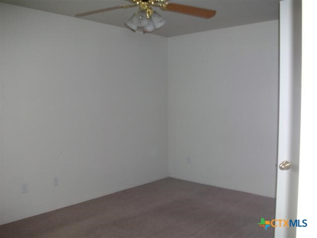 Building Photo - 509 Primrose Dr