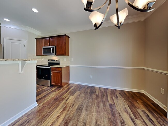 Foto del edificio - $750 off one month's rent!