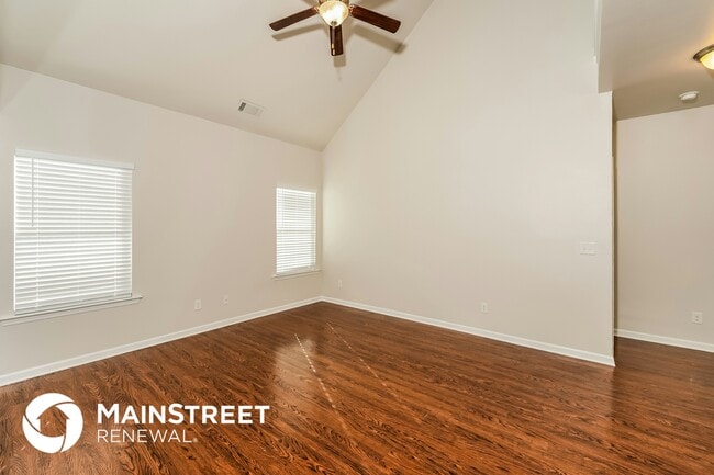 Foto del edificio - 3639 Grand Central Ave