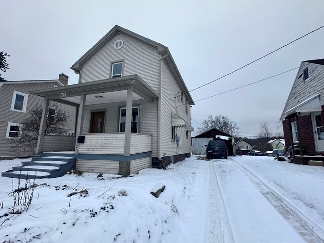 Building Photo - 477 E Martin St