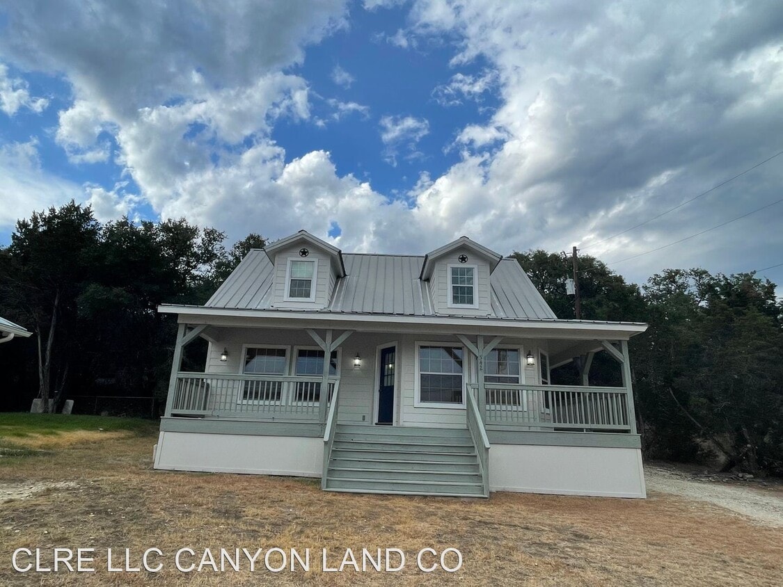 3 br, 2 bath House 542 LONESOME House for Rent in Canyon Lake, TX