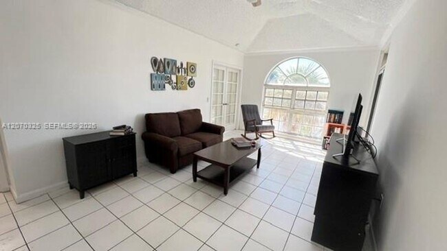Building Photo - 1280 S Alhambra Cir