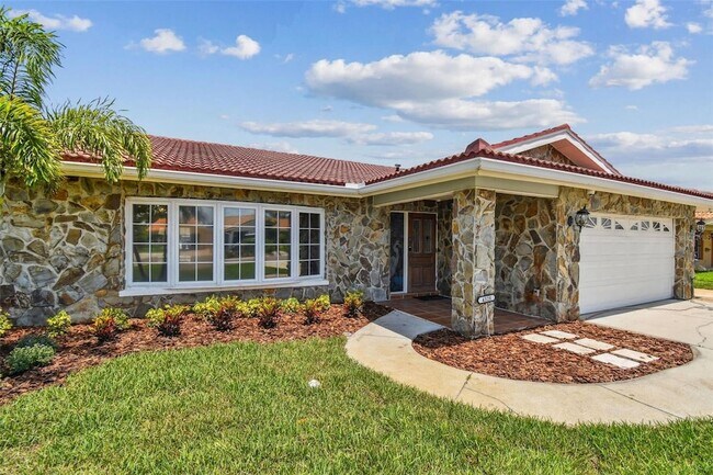 Foto del edificio - 4328 40th St S