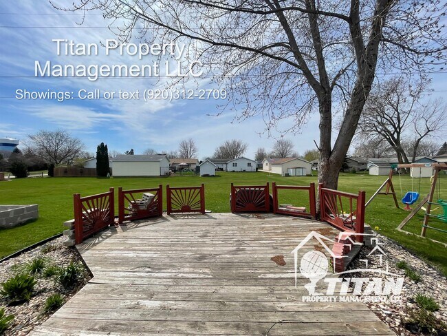 Building Photo - 2231 Golden Ave