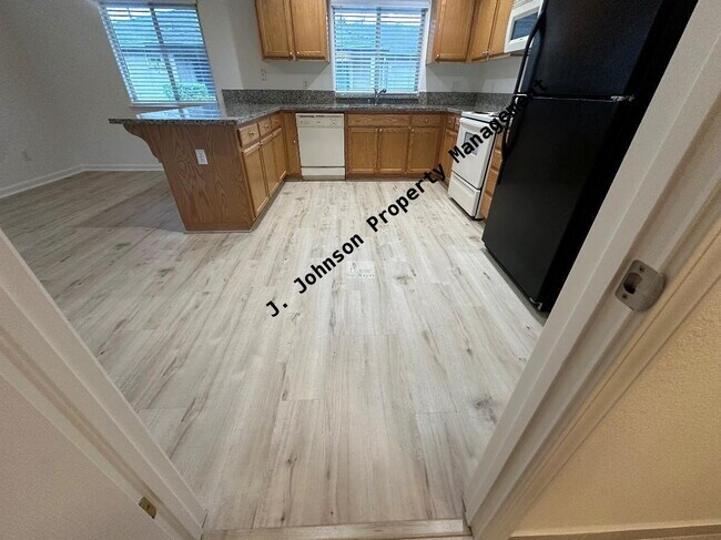 Foto del edificio - 2bed 2 bth located in Manteca