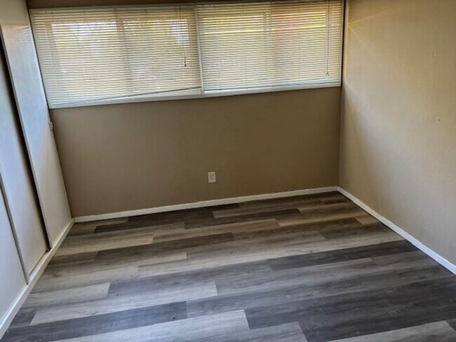 Foto del edificio - 3 Bedroom, 1 Bath Single Family Home