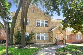 Building Photo - 2218 Arbor St