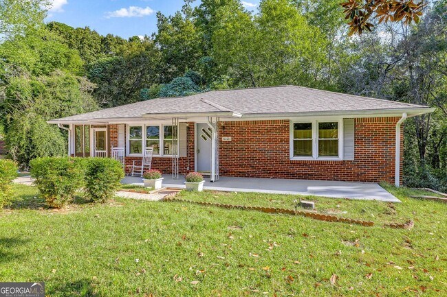 Foto del edificio - 4041 Fincher Dr