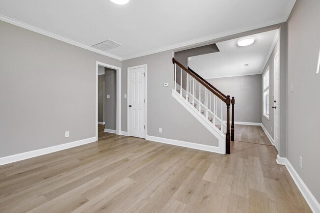 Building Photo - 520 Wyndham Dr