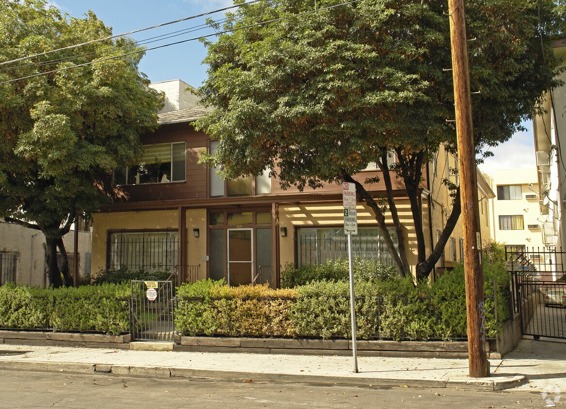 Foto del edificio - 1521 N Detroit St