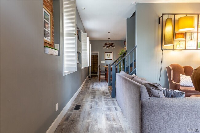 Foto del edificio - 908 Hickory St