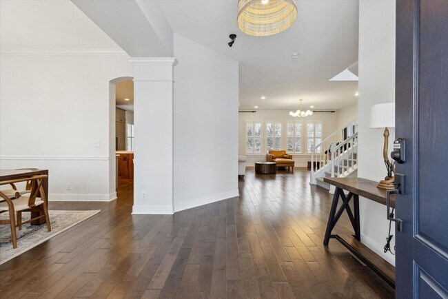 Foto del edificio - Luxury Home For Rent in Lowry