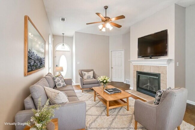 Foto del edificio - 6951 Parkbrook Ln