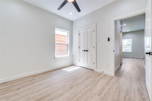 Building Photo - 3324 Navaro St