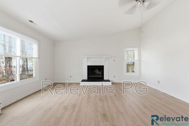 Foto del edificio - 2713 Chariot St