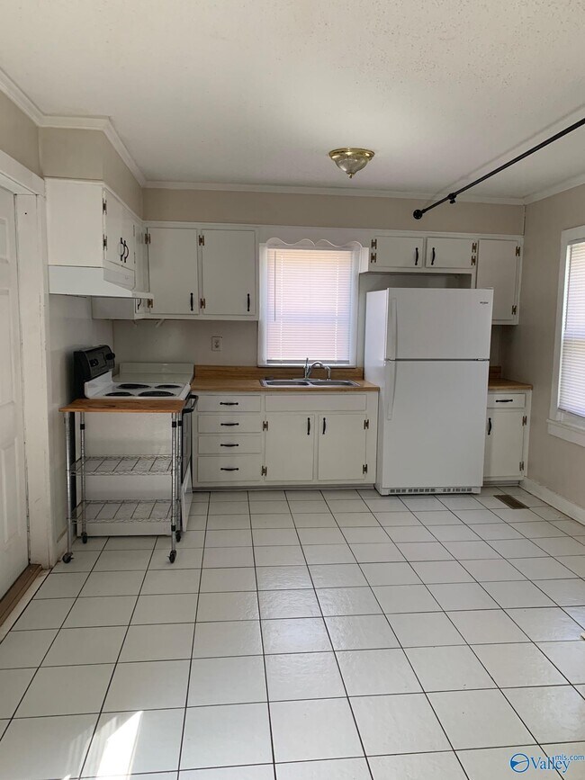 Foto del edificio - 605 6th St