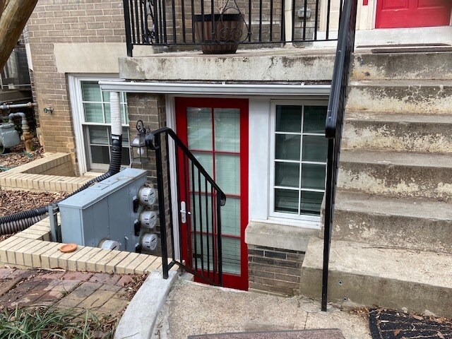 Building Photo - 1833 Lamont St NW