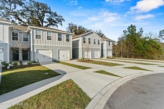Building Photo - 5893-A Creekside Cir