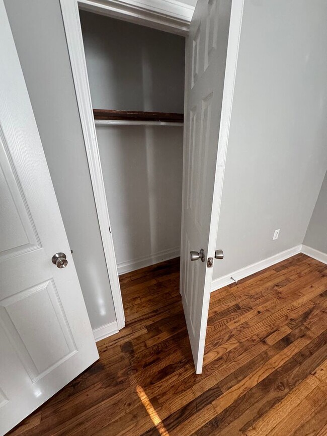 Foto del edificio - Completely renovated 2 bedroom  cabin