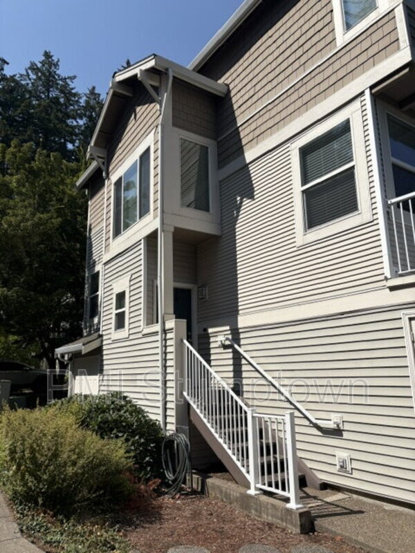 Foto del edificio - 14184 SW Barrows Rd