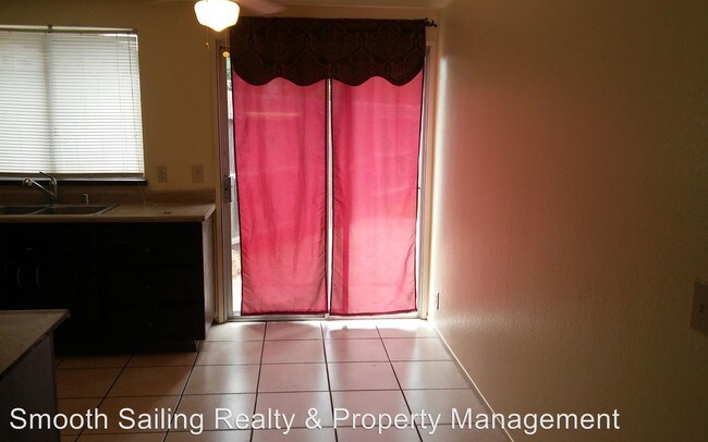 Building Photo - 355 Yampa Cir