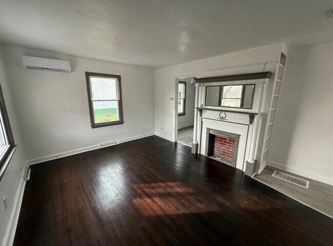 Foto del edificio - 775 Melrose Ave