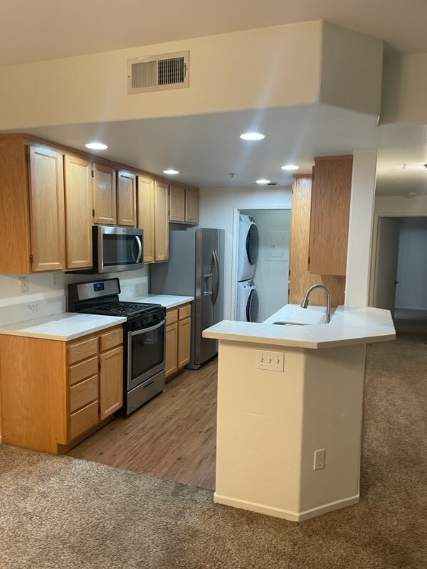 Foto principal - 1346 Nicolette Ave