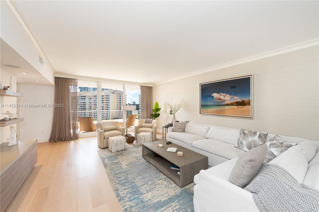 Foto principal - 781 Crandon Blvd