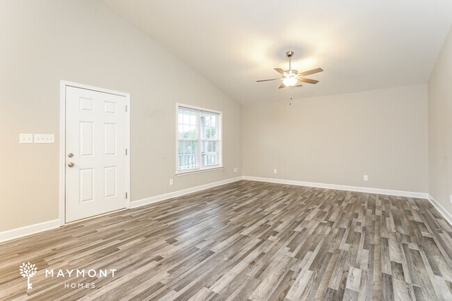 Foto del edificio - 121 Mountain View Church Rd