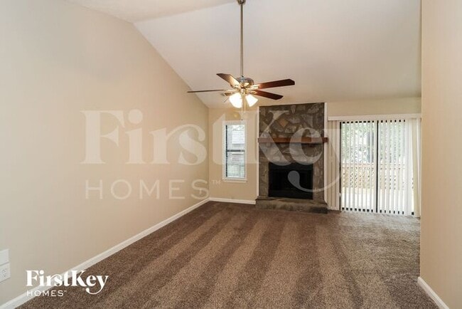 Foto del edificio - 1202 River Forest Ln