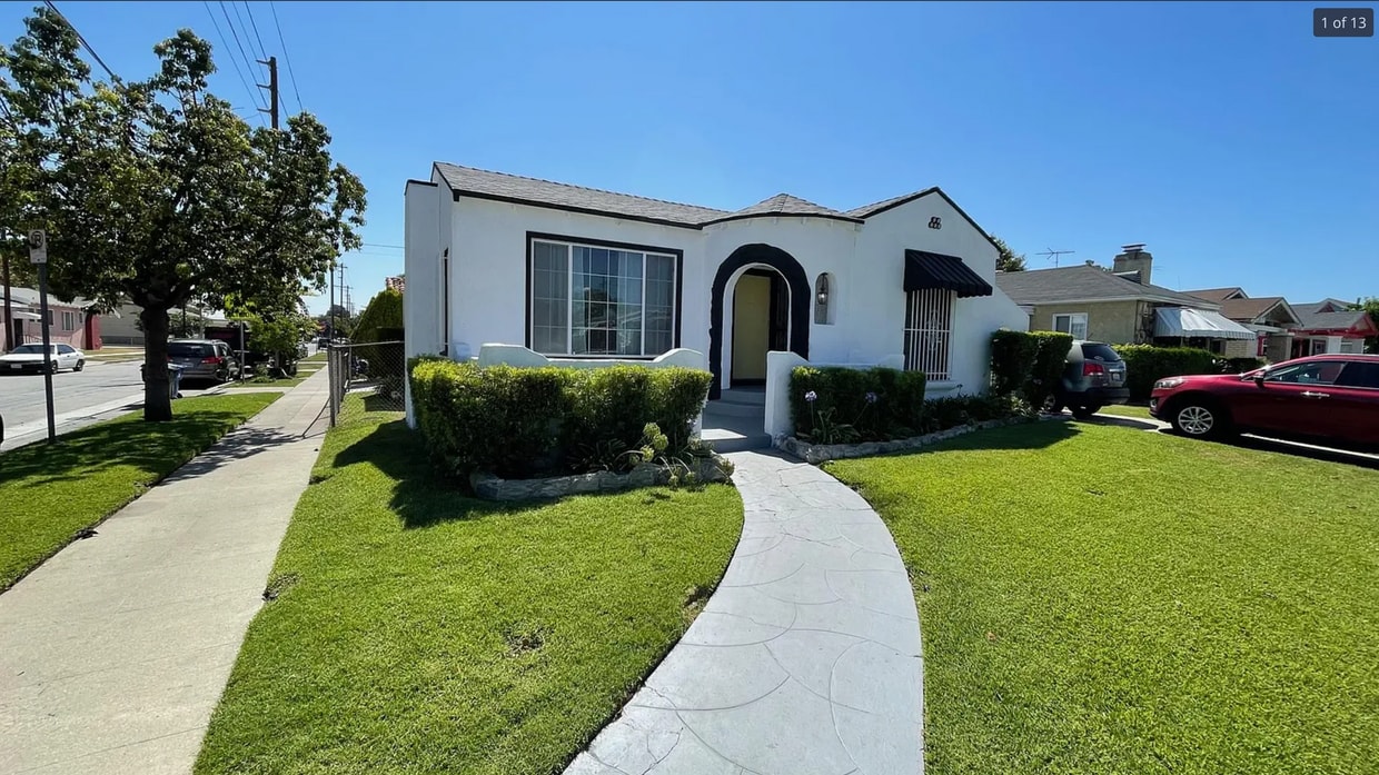 Foto principal - 6000 4th Ave