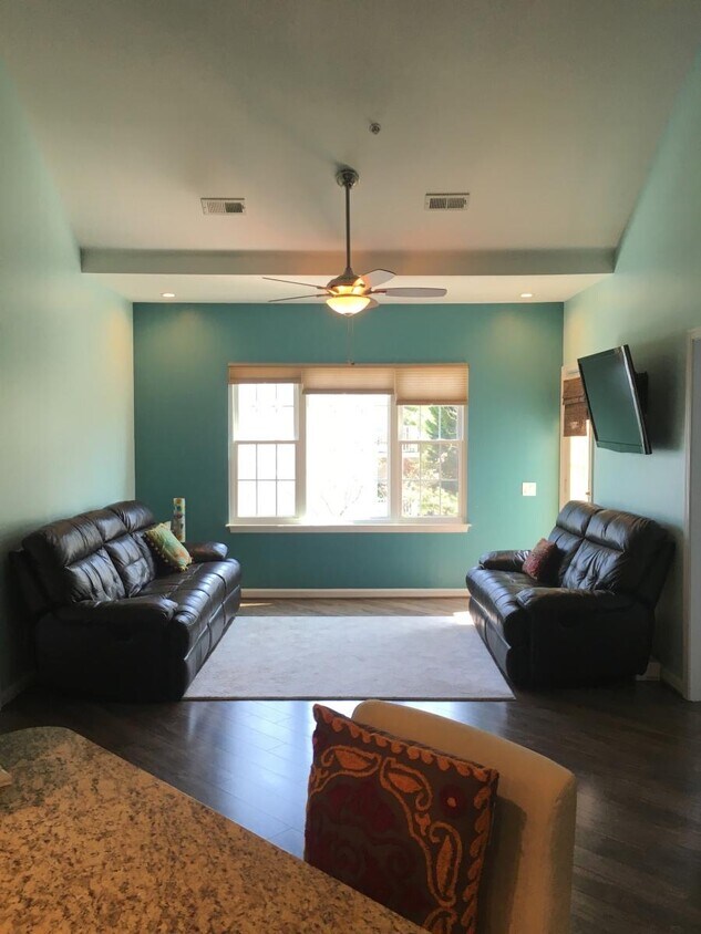 12491 Hayes Ct Unit 401, Fairfax, VA 22033 Condo for Rent in Fairfax