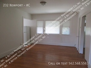Building Photo - 232 Newport Ave