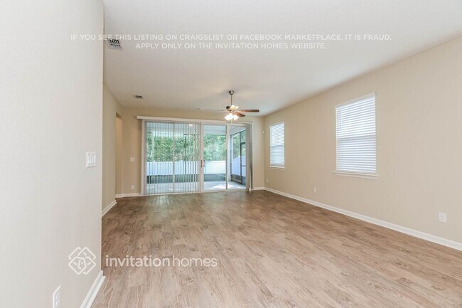 Foto del edificio - 11004 Chitwood Dr