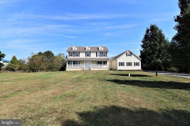 Building Photo - 412 Pauline Dr