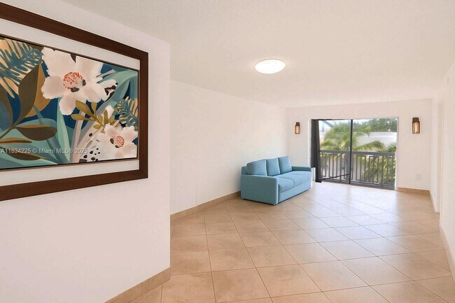 Building Photo - 1357 Collins Ave