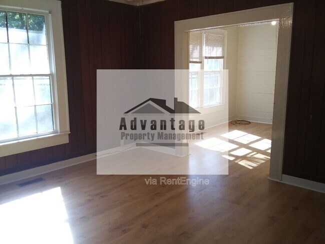 Foto del edificio - 178 Fayette Ave