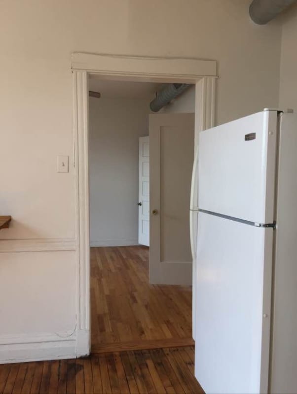 Foto del edificio - 2908 N Wisner Ave