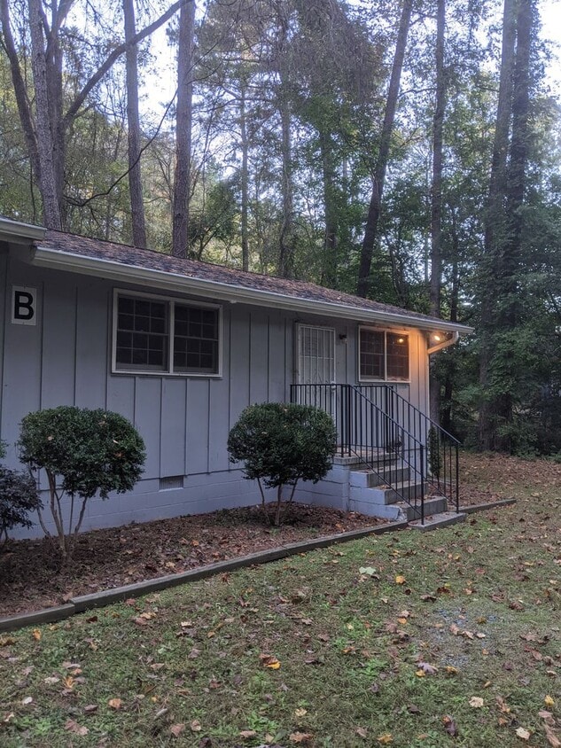 Photo - Brookside Duplex - 529 Hillsborough Street #B1