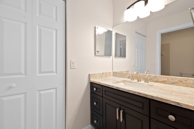 Foto del edificio - 418  Buttonwood Place B03 Boca Raton Fl 33431