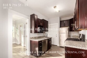Building Photo - 818 N 7th St