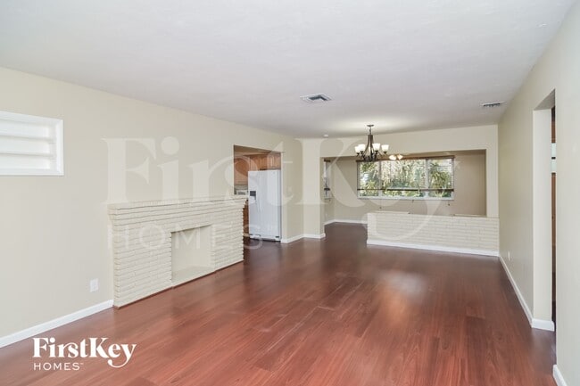 Foto del edificio - 3141 SW 17th St