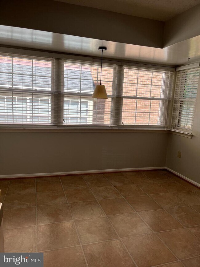 11413 Encore Dr, Silver Spring, MD 20901 Townhome Rentals in Silver