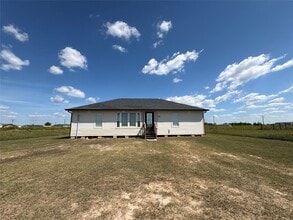 Building Photo - 1238 Rd 57211
