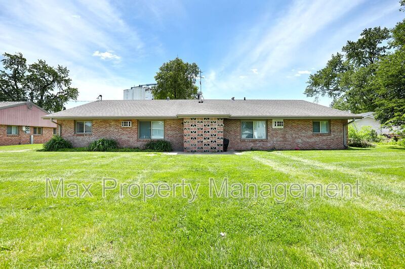 Foto principal - 530 Laurel St